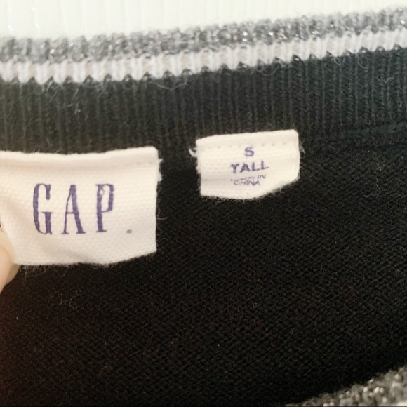 Gap - Grey Fox sweater - Picture 4 of 4